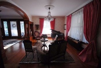 Circular Manor Bed And Breakfast Saratoga Springs Ngoại thất bức ảnh